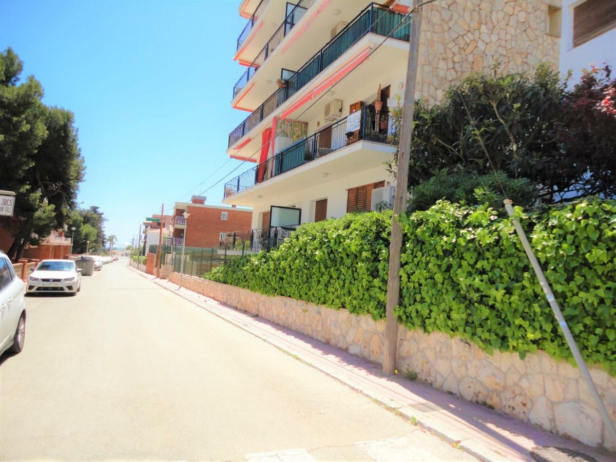 Lamoga-Sandi 4 2 Torredembarra Exteriör bild