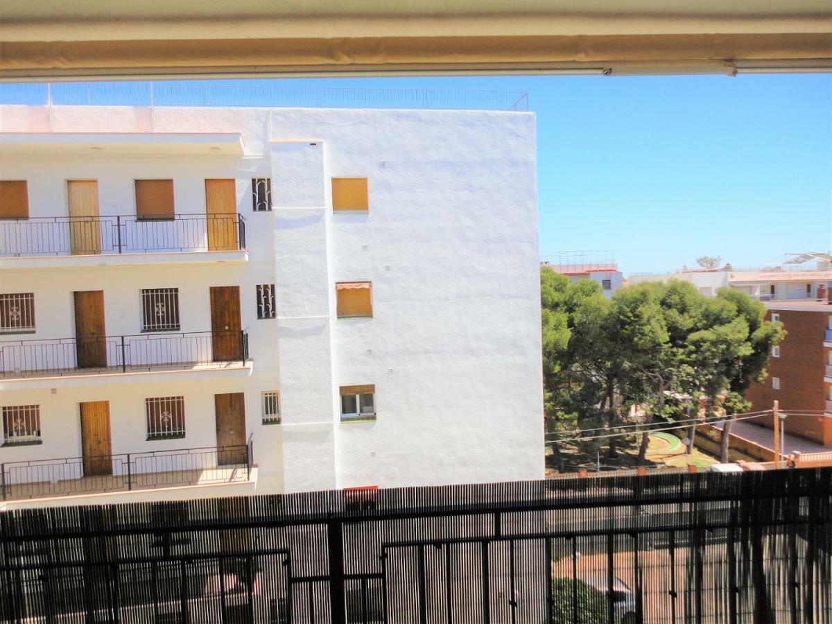 Lamoga-Sandi 4 2 Torredembarra Exteriör bild